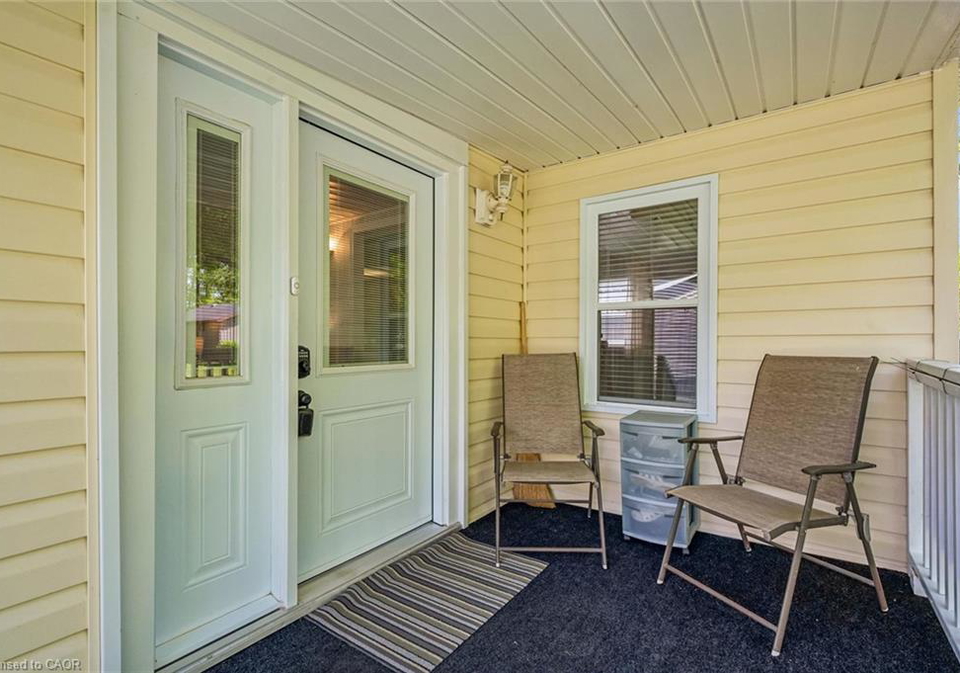 407-teak-trail-centre-wellington-ontario-40844076