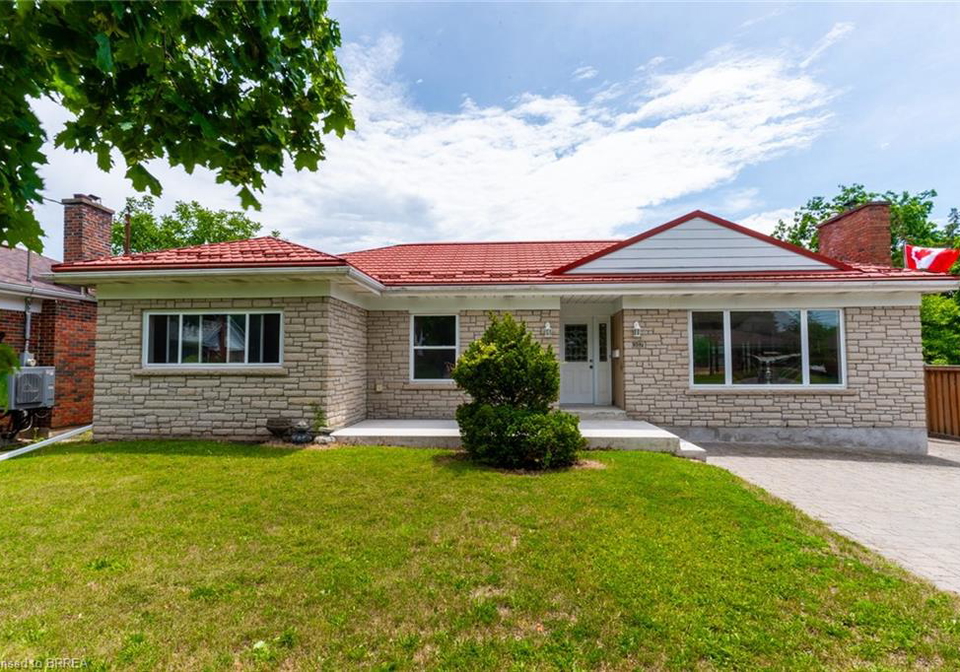 107-queensway-drive-brantford-ontario-40844107