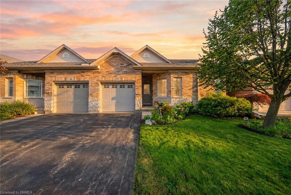 10-cobblestone-drive-paris-ontario-40844108