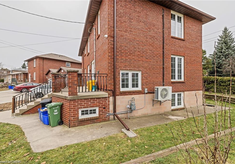 107-horning-drive-hamilton-ontario-40844166
