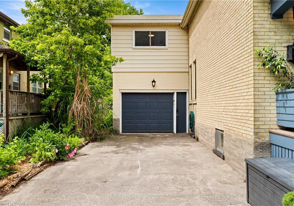 29-st-leger-street-kitchener-ontario-40844178