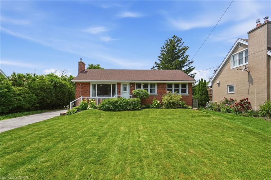 16-kings-forest-drive-hamilton-ontario-40844192