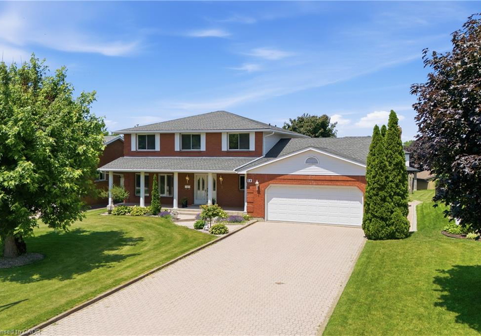 24-renfrew-drive-thorold-ontario-40844200