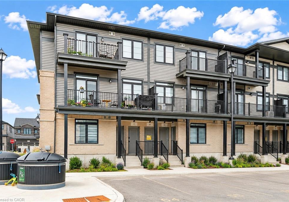 9-lomond-lane-kitchener-ontario-40844245
