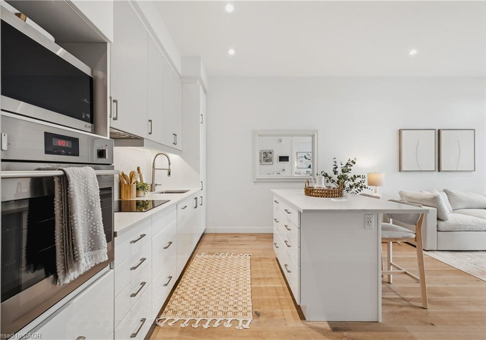 181-king-street-s-waterloo-ontario-40844265