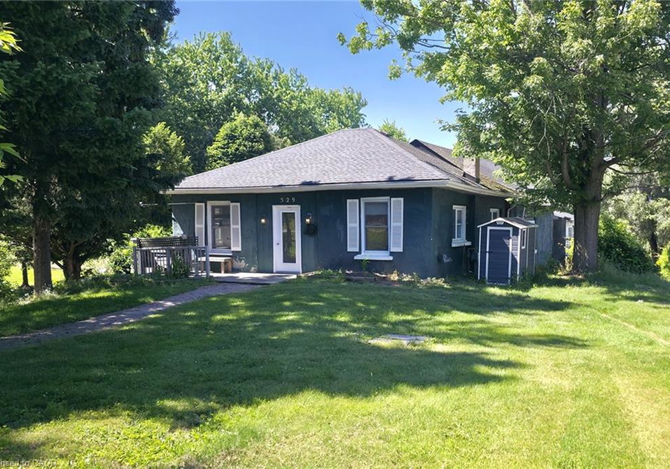 529-concession-5-road-w-waterdown-ontario-40844274