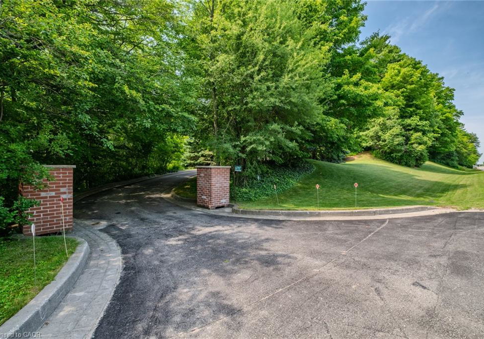 6711-wellington-road-34-puslinch-ontario-40844306