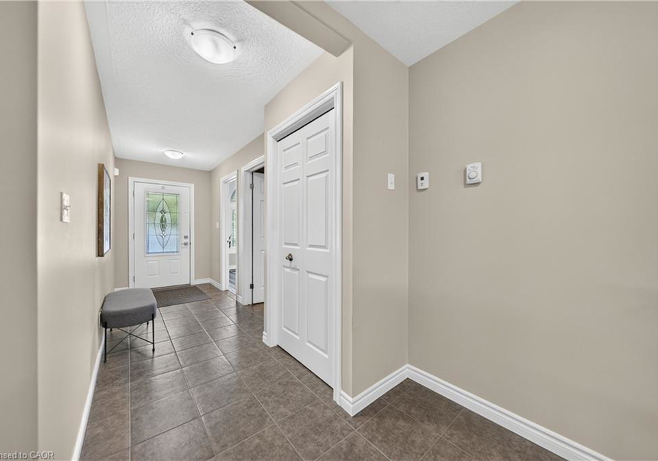 35-green-gate-boulevard-cambridge-ontario-40844309
