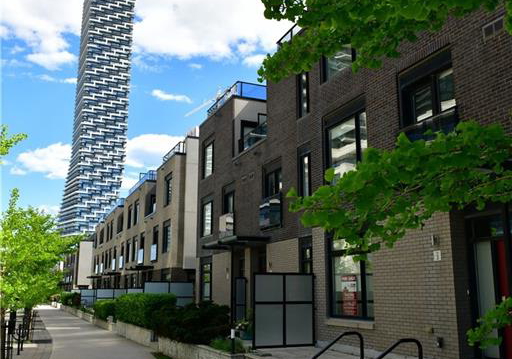 4080-parkside-village-drive-mississauga-ontario-40844318