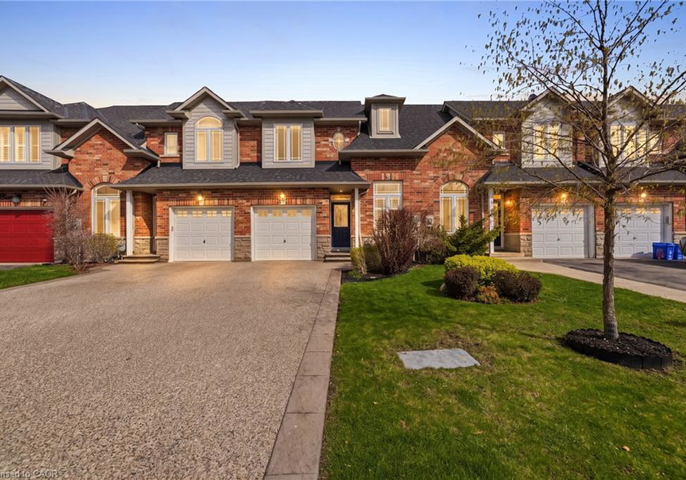 92-benziger-lane-stoney-creek-ontario-40844328