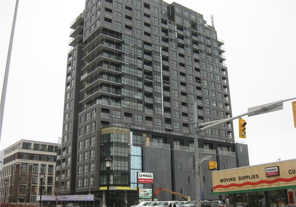 1-victoria-street-s-kitchener-ontario-40844344