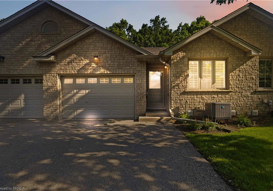 35-stratford-terrace-brantford-ontario-40844352