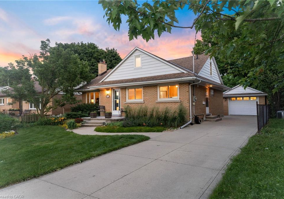181-rodney-street-waterloo-ontario-40844396