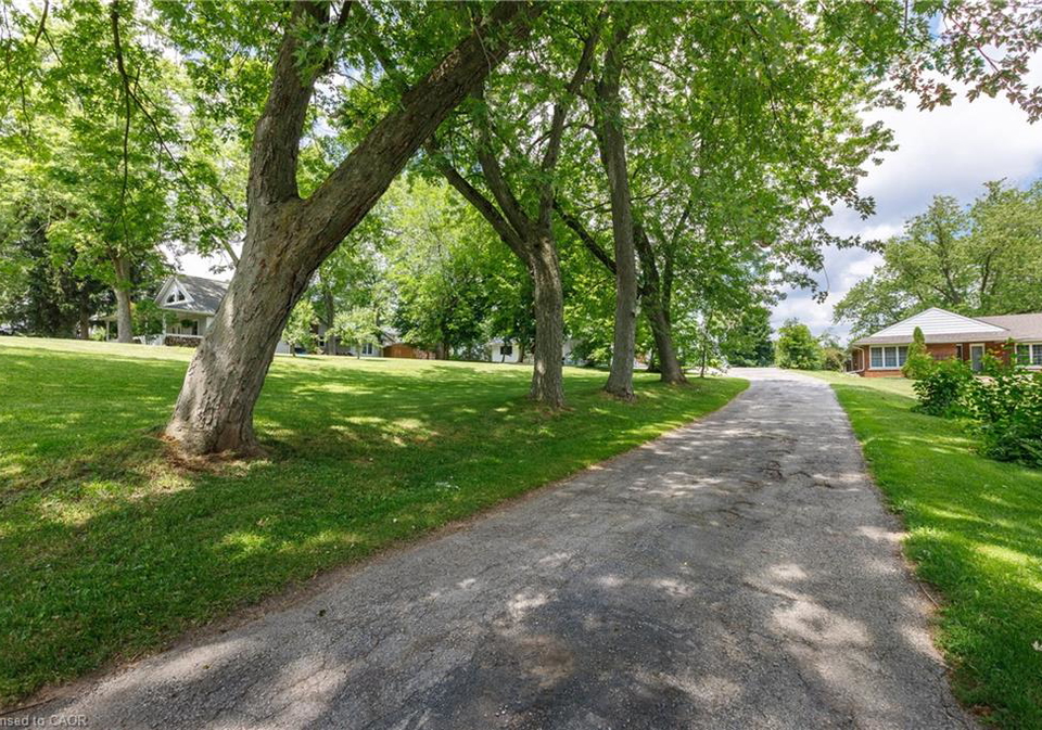 176-riverbank-drive-cambridge-ontario-40844408