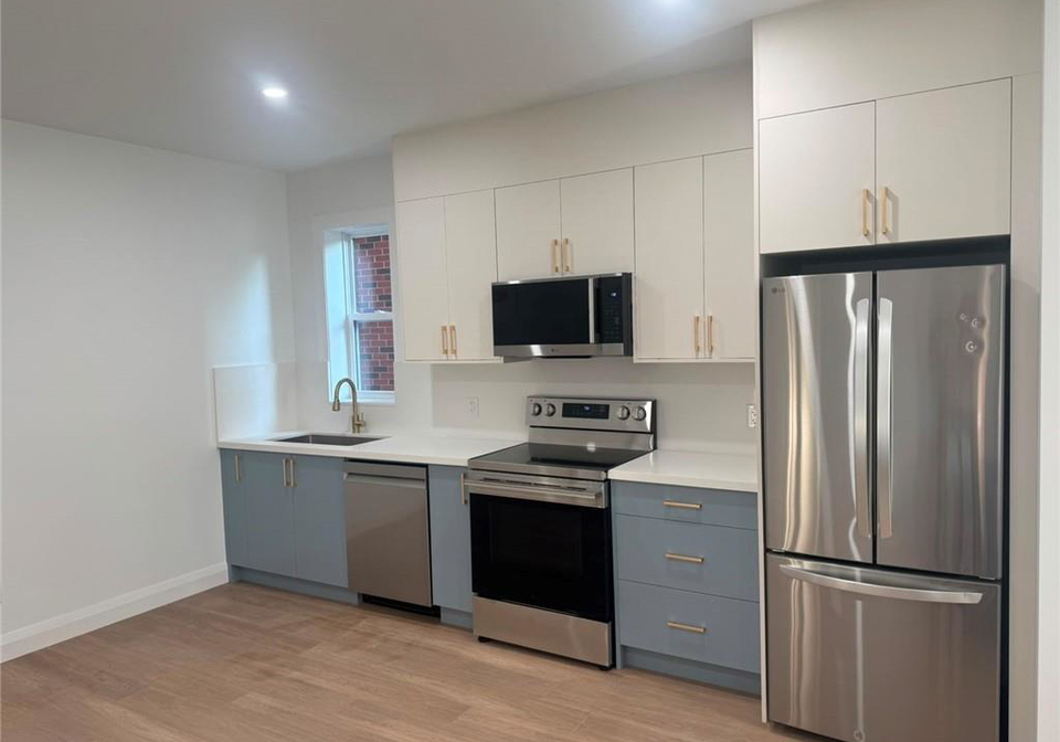 17-white-avenue-north-york-ontario-40844426