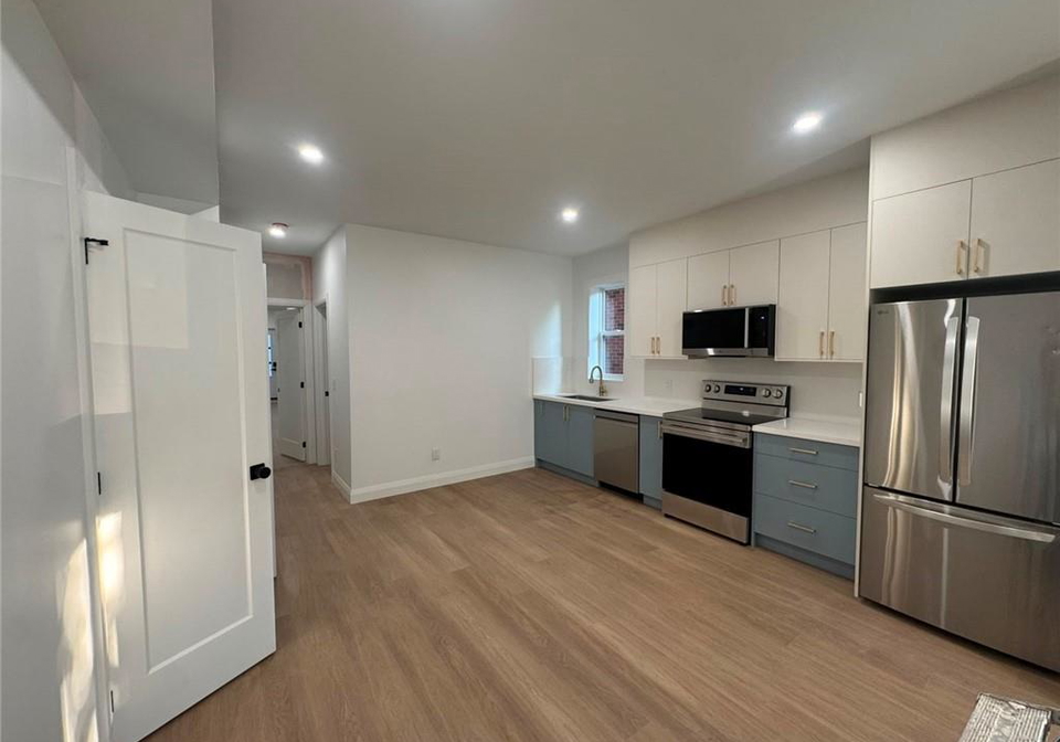 17-white-avenue-north-york-ontario-40844426