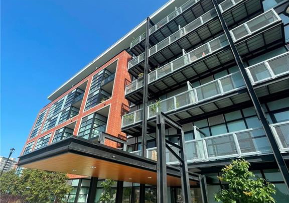 15-prince-albert-boulevard-kitchener-ontario-40844430