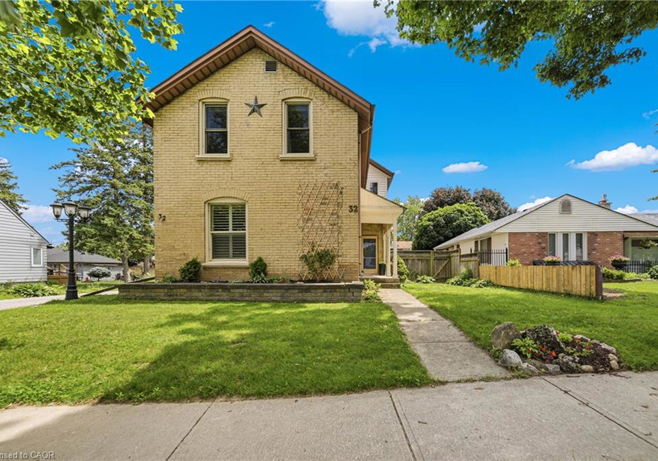 32-clench-avenue-brantford-ontario-40844467