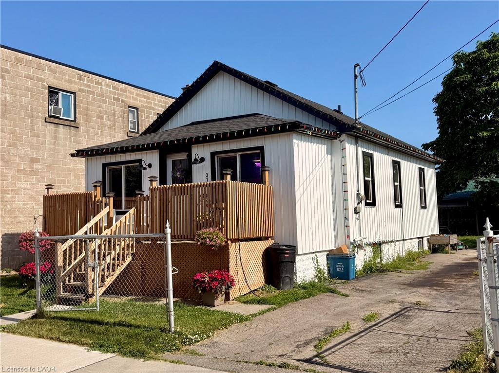 314-broadway-avenue-a-welland-ontario-40844483