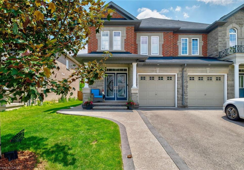 21-summerberry-way-hamilton-ontario-40844498