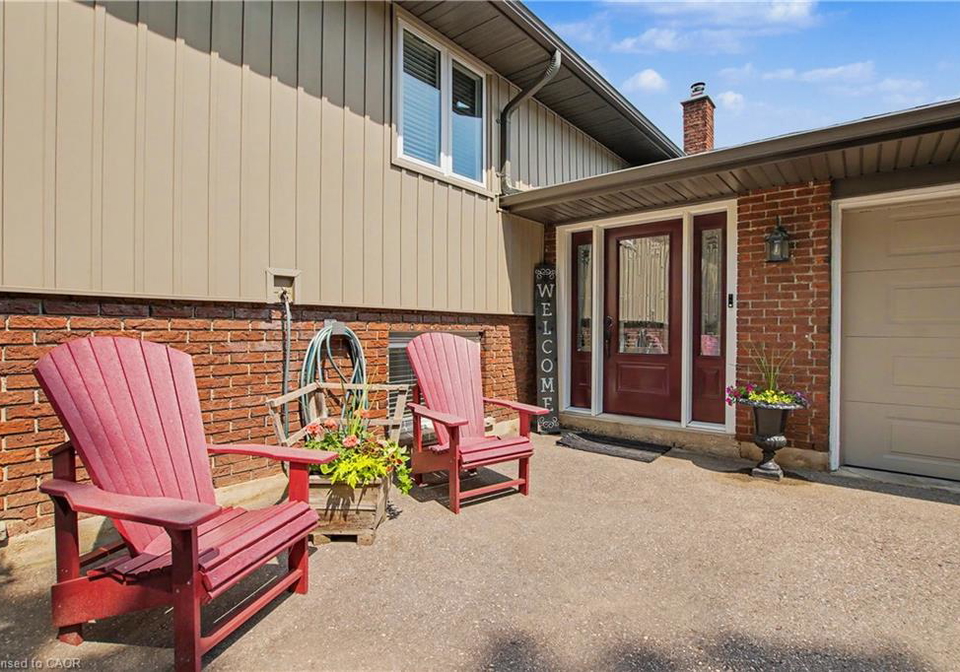 1045-queens-bush-road-wellesley-ontario-40844501