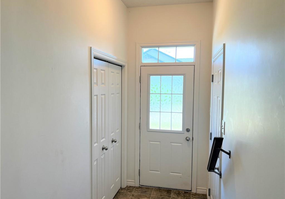 46-renfrew-street-kitchener-ontario-40844505