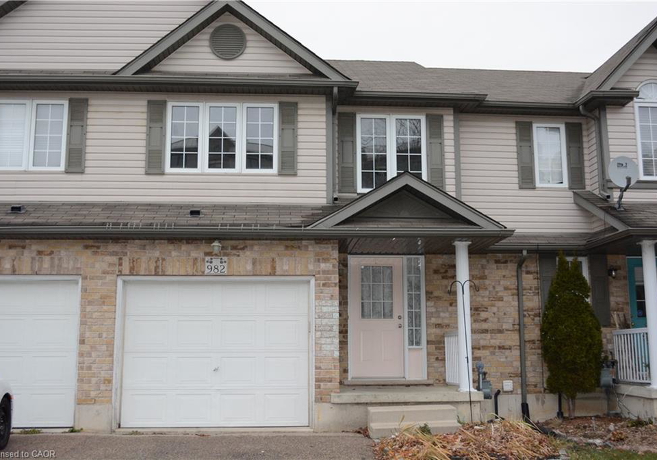 982-creekside-drive-waterloo-ontario-40844566