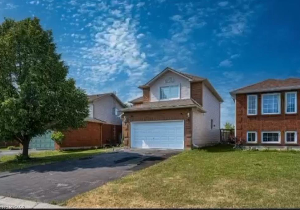 42-thistlemoor-drive-caledonia-ontario-40844578