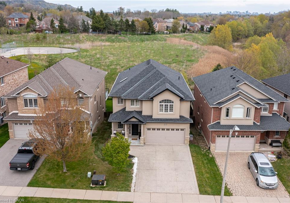 67-newcombe-road-dundas-ontario-40844597