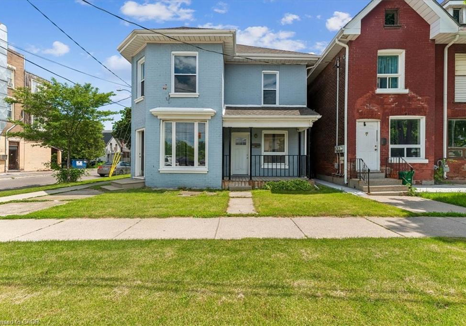 74-erie-avenue-brantford-ontario-40844608