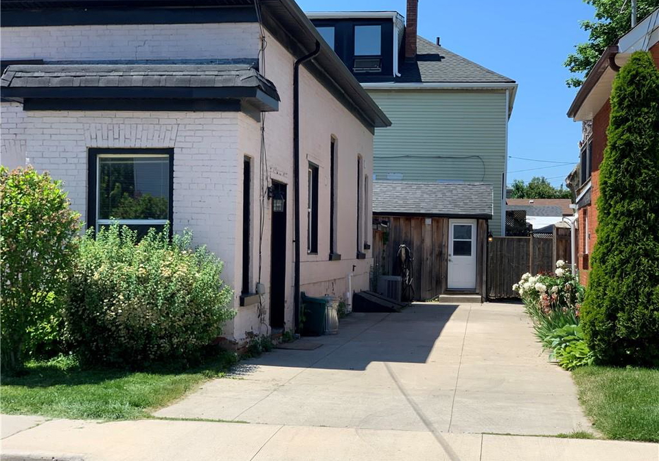 405-macnab-street-n-hamilton-ontario-40844654