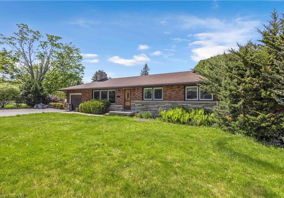 626-iroquois-avenue-ancaster-ontario-40844656