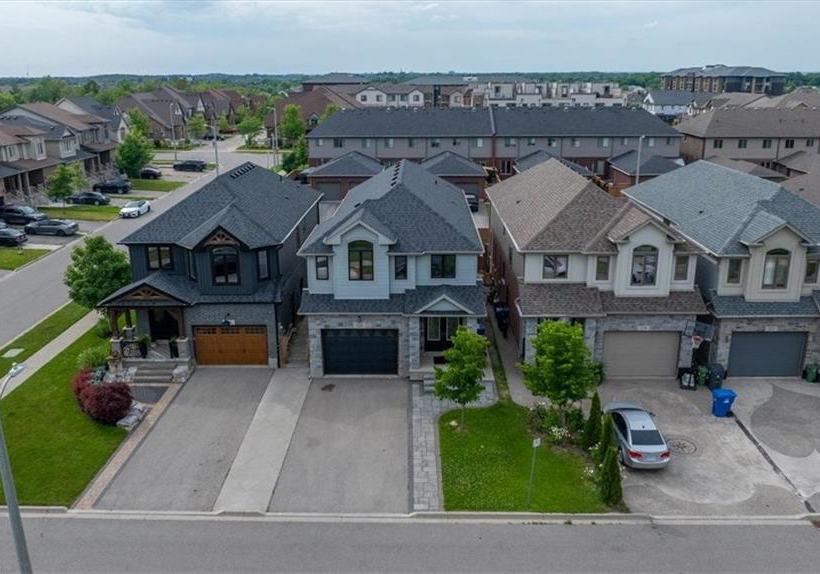 121-dallan-drive-guelph-ontario-40844663