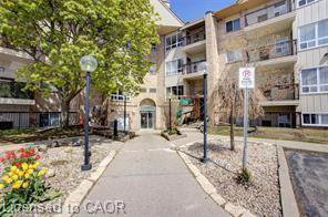 15-hofstetter-avenue-kitchener-ontario-40844667