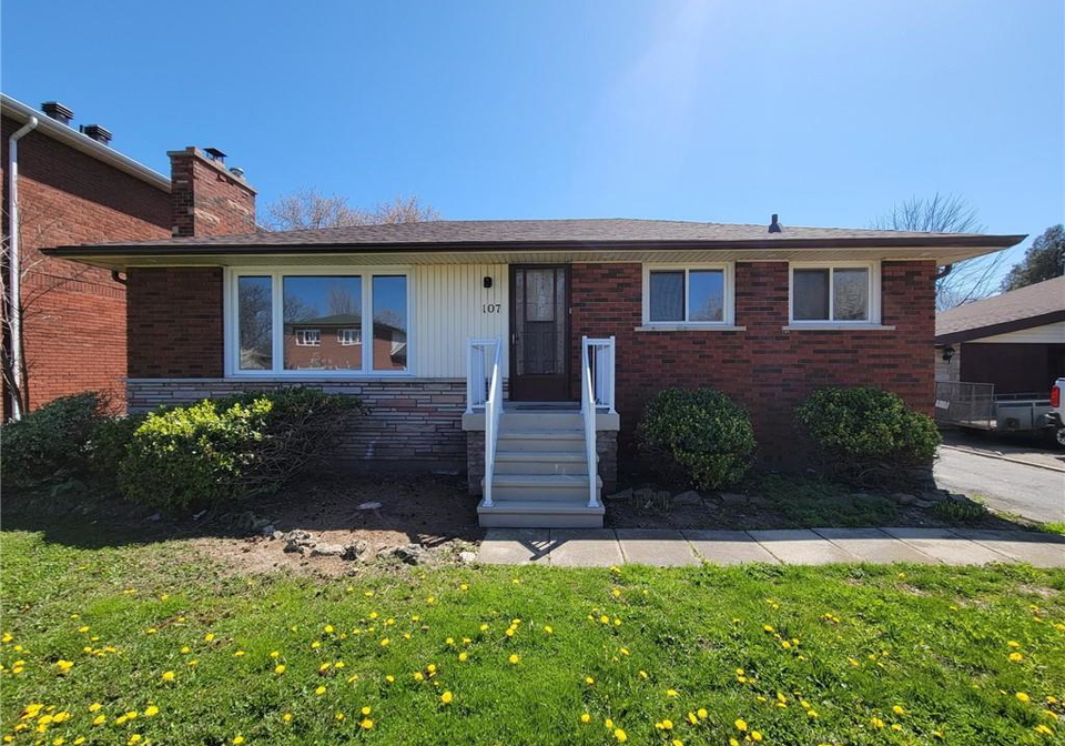 107-south-bend-road-w-hamilton-ontario-40844682