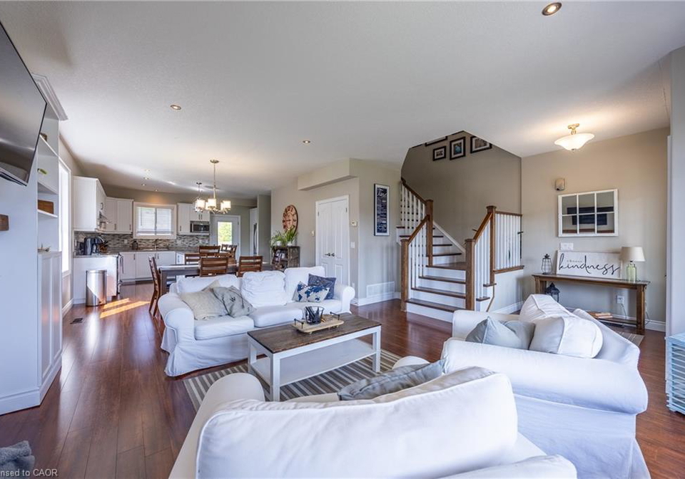 100-backus-drive-port-rowan-ontario-40844706