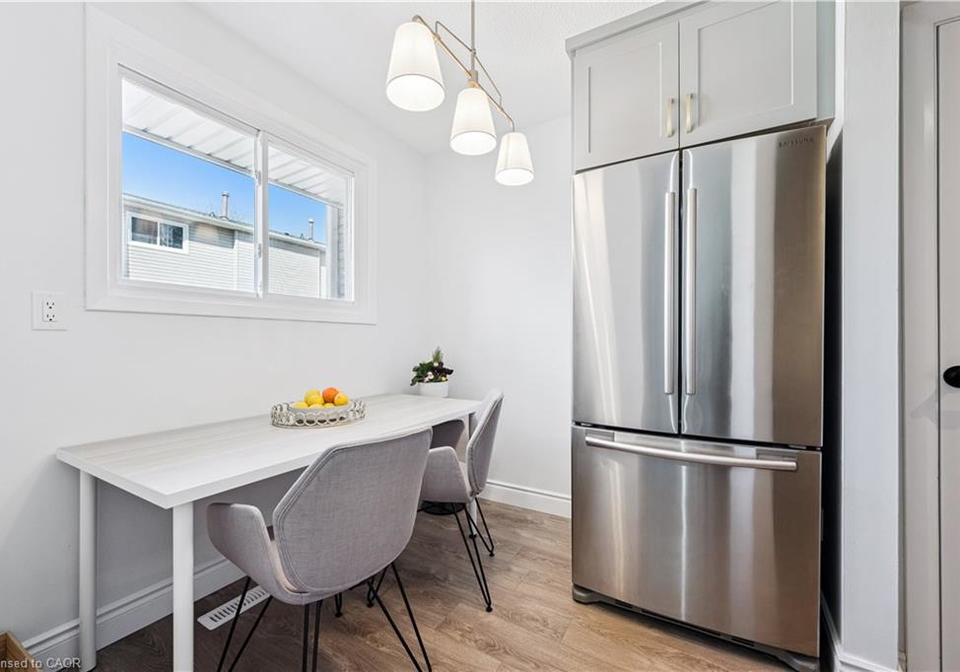 224g-harvard-place-waterloo-ontario-40844709