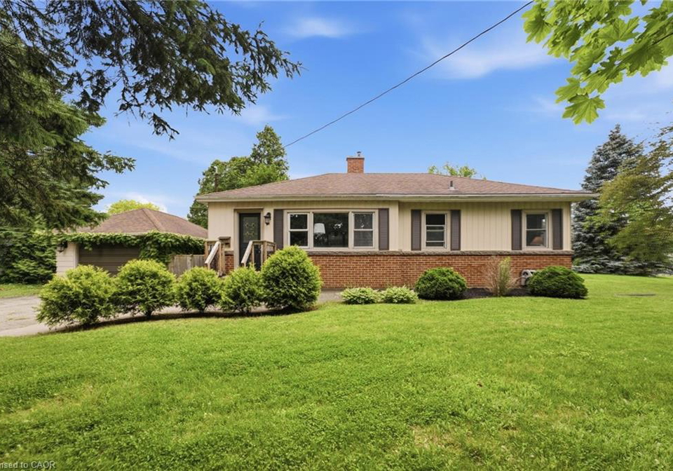 16-carrington-court-ancaster-ontario-40844710