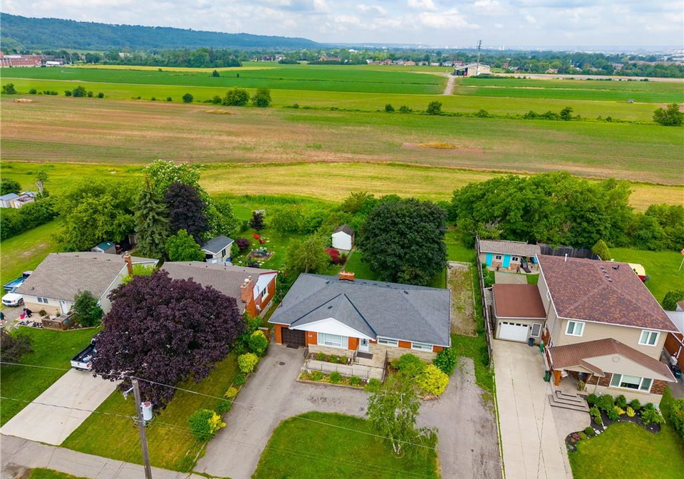 249-mcneilly-road-stoney-creek-ontario-40844776