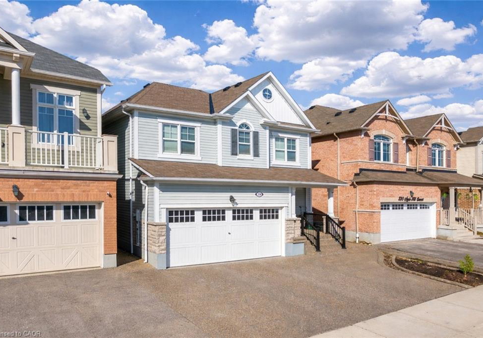 334-apple-hill-crescent-kitchener-ontario-40844826
