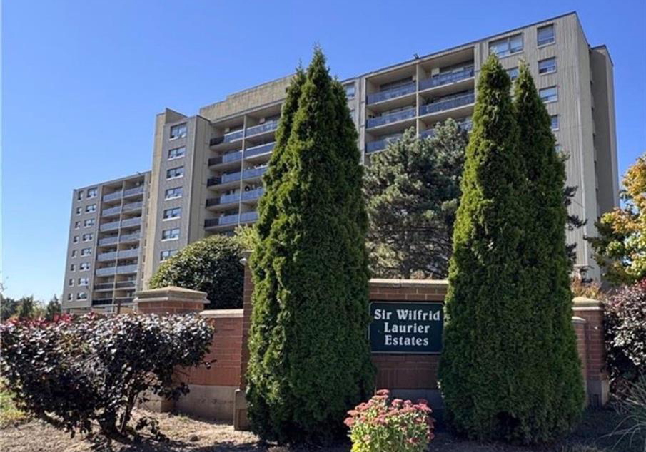 15-albright-road-hamilton-ontario-40844838