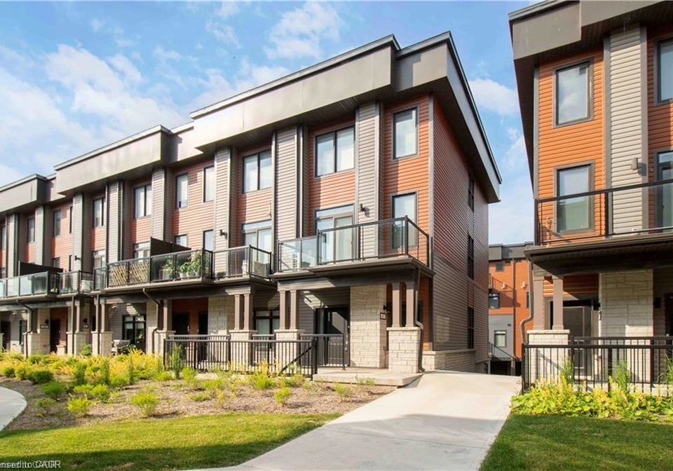 2-willow-street-paris-ontario-40844859