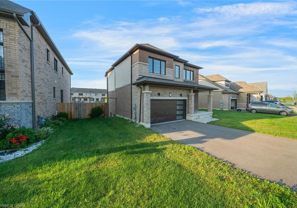 52-explorer-way-thorold-ontario-40844878