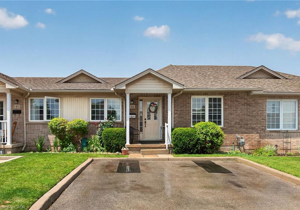 24-kenyon-crescent-grimsby-ontario-40844879