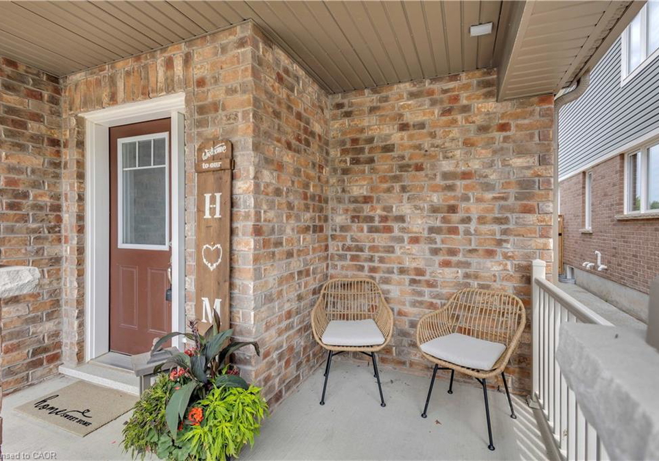 515-equestrian-way-cambridge-ontario-40844950