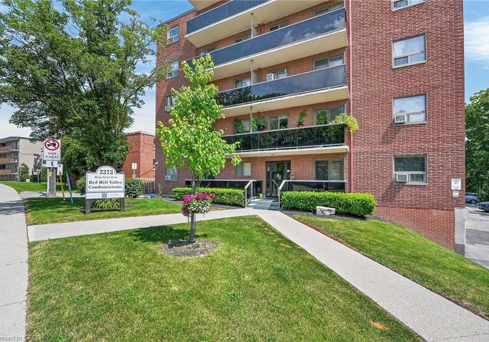 2373-king-street-e-hamilton-ontario-40844952