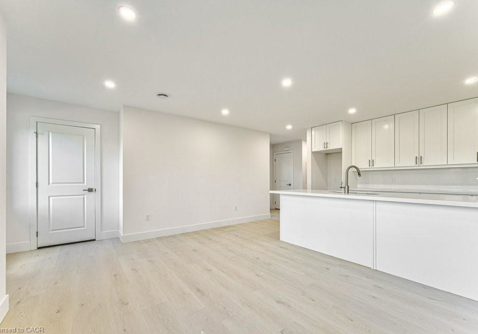 64-gage-avenue-kitchener-ontario-40844995