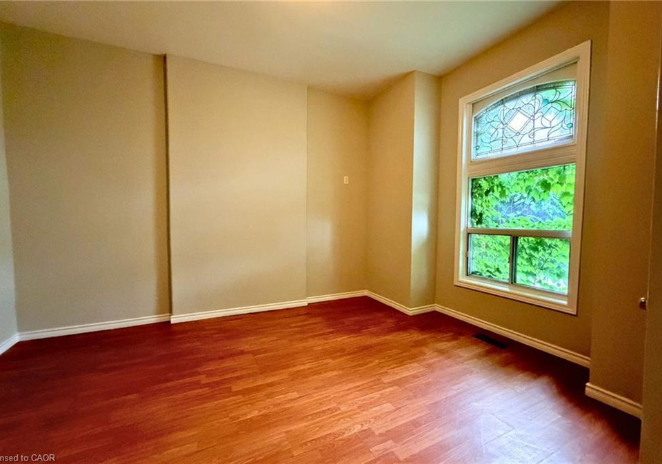 114-west-avenue-n-hamilton-ontario-40844998