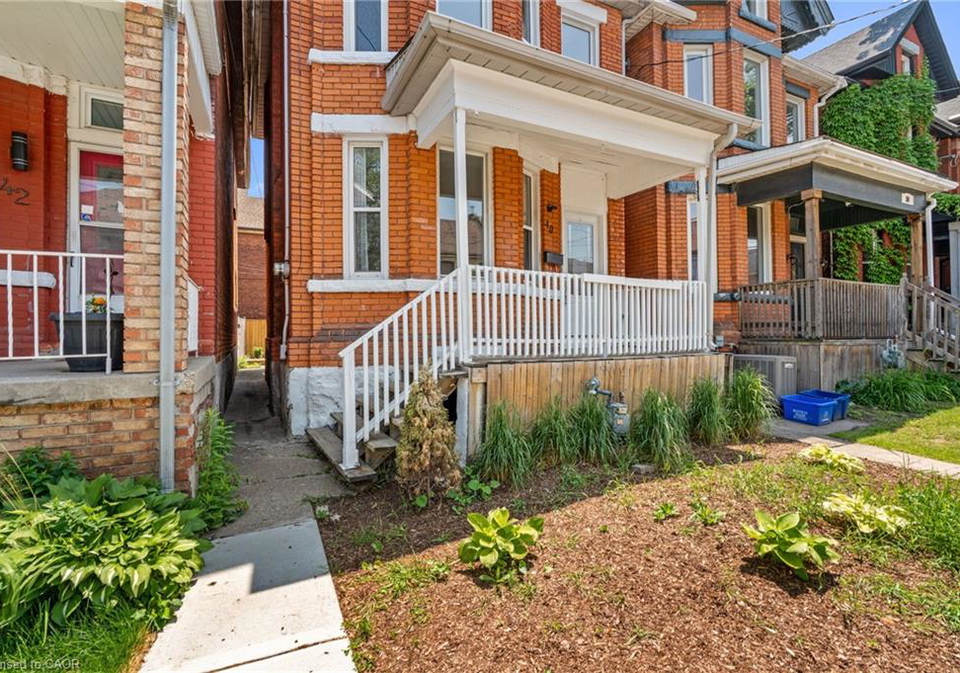 40-ashley-street-hamilton-ontario-40845000