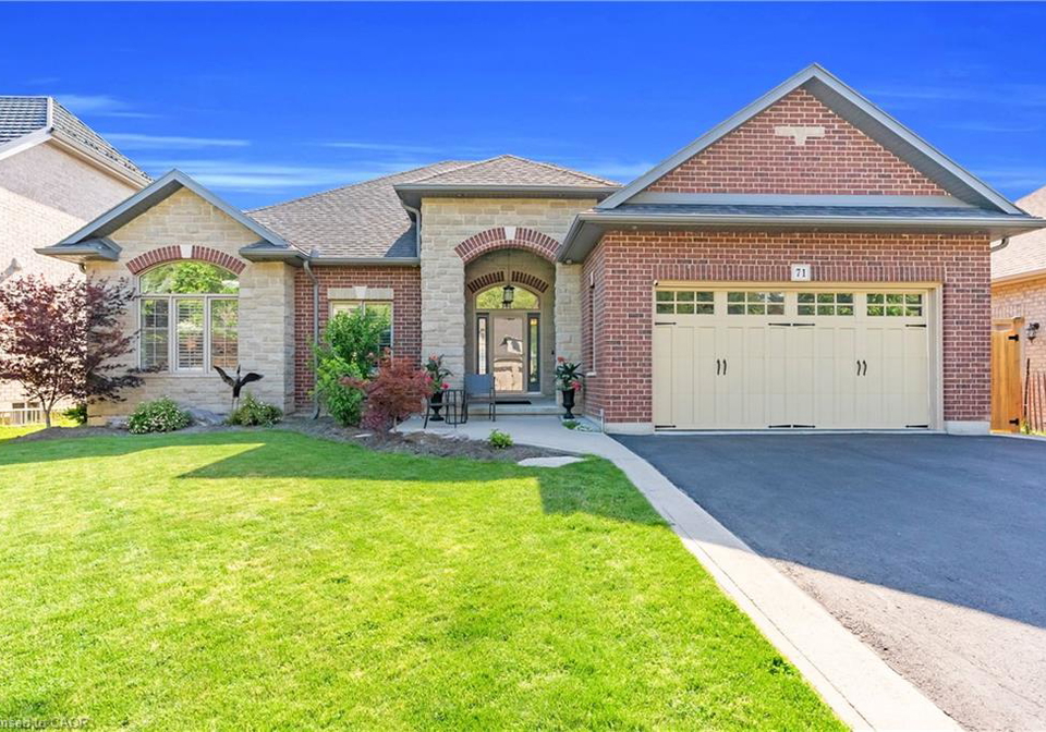 71-newport-lane-port-dover-ontario-40845034
